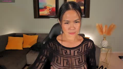 Pui Yee  online show from January 2025 06:10:01 PM