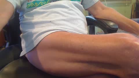 Snapshot of pulltoy1 chatting on September 2025 03:26:02 PM pulltoy1 online show from September 2025 03:26:02 PM