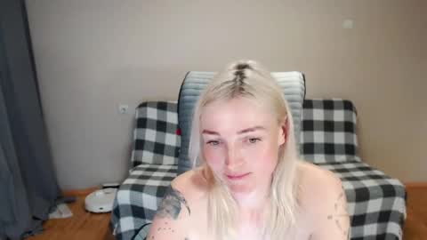 Polly online show from May 2026 04:00:01 PM