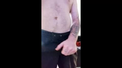 punkrockb1987 online show from March 2026 05:51:02 PM