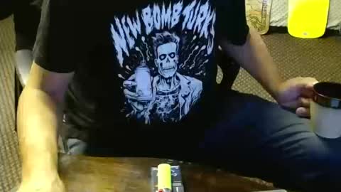 Snapshot of punkypapi chatting on October 2025 04:24:01 AM Jojo online show from October 2025 04:24:01 AM