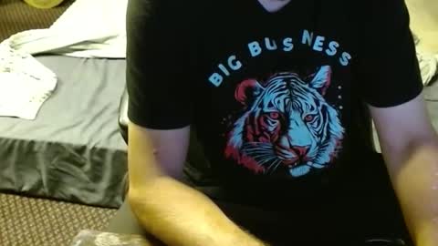 Snapshot of punkypapi chatting on October 2025 07:25:01 PM Jojo online show from October 2025 07:25:01 PM