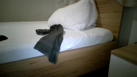 punkz999950 online show from September 2025 06:52:01 PM