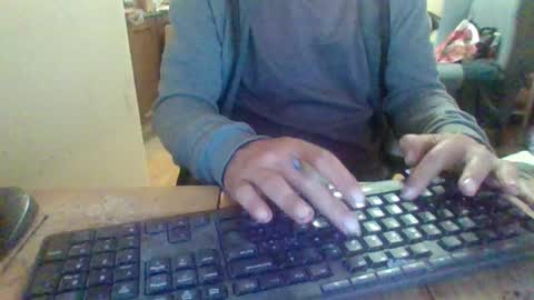 pup_y online show from October 2025 08:11:02 PM