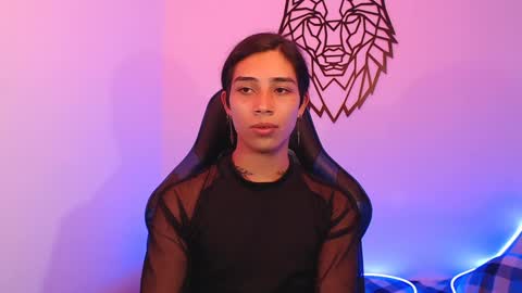 Snapshot of pupi_wolf chatting on January 2025 02:08:02 AM Cris online show from January 2025 02:08:02 AM