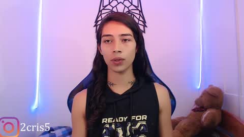 Snapshot of pupi_wolf chatting on February 2025 02:44:02 PM Cris online show from February 2025 02:44:02 PM