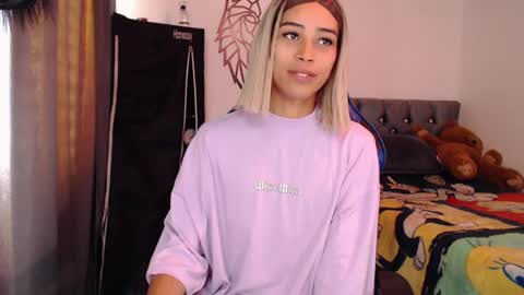 Cris online show from October 2025 02:24:02 PM