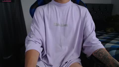 Snapshot of pupi_wolf chatting on July 2026 06:28:02 PM Cris online show from July 2026 06:28:02 PM
