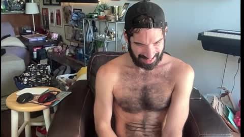 Pup Scritch online show from September 2025 04:52:02 PM