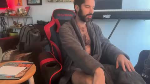 Pup Scritch online show from January 2026 06:43:02 PM