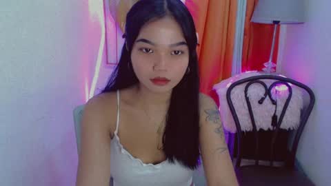 Snapshot of pure_asian_beauty chatting on July 2026 04:43:02 AM zarah online show from July 2026 04:43:02 AM