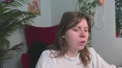 constant schedule Wednesday  Friday  Saturday  Sunday  The Rosemarie online show from April 2026 05:34:01 AM