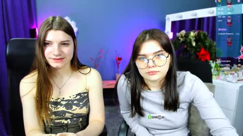 Snapshot of pure_radiance chatting on December 2024 01:17:02 PM Ask me3 online show from December 2024 01:17:02 PM