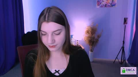 Snapshot of pure_radiance chatting on January 2025 09:40:01 AM Ask me3 online show from January 2025 09:40:01 AM