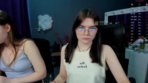 Snapshot of pure_radiance chatting on January 2025 12:36:02 PM Ask me3 online show from January 2025 12:36:02 PM