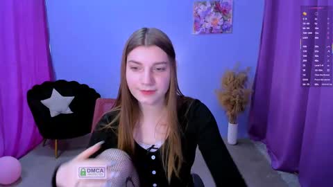 Snapshot of pure_radiance chatting on February 2025 12:44:02 PM Ask me3 online show from February 2025 12:44:02 PM