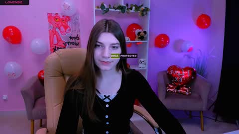 Snapshot of pure_radiance chatting on February 2025 09:38:01 AM Ask me3 online show from February 2025 09:38:01 AM