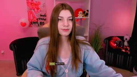 Snapshot of pure_radiance chatting on February 2025 09:32:02 AM Ask me3 online show from February 2025 09:32:02 AM