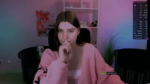 Snapshot of pure_radiance chatting on March 2025 01:21:01 PM Ask me3 online show from March 2025 01:21:01 PM
