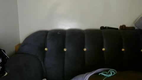 Essy online show from April 2026 11:27:02 PM