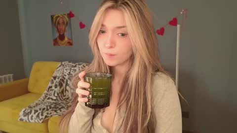 Bella online show from February 2026 05:37:02 AM