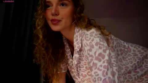 Sasha  wait you here 6 of November. will celebrate my B- day online show from September 2025 05:13:01 PM