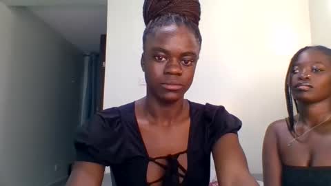 purple_honey1 online show from April 2026 09:53:02 PM