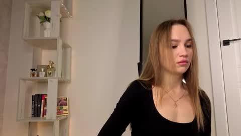 Liza online show from October 2025 05:08:02 AM