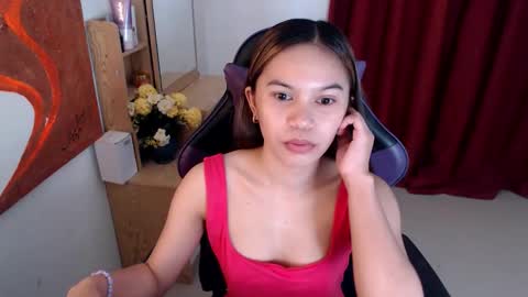 Snapshot of pussiswet_xx chatting on June 2026 07:17:02 AM jessy online show from June 2026 07:17:02 AM