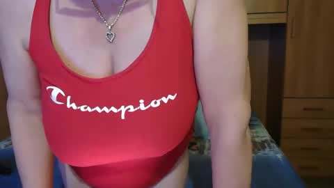 Snapshot of pussy_boom4u chatting on September 2025 04:19:02 PM Mary online show from September 2025 04:19:02 PM