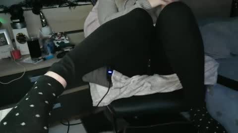 Lara online show from December 2024 04:36:02 PM