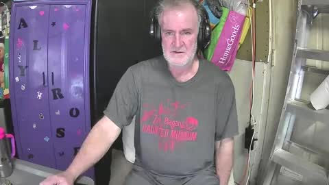Mark online show from February 2025 11:22:01 PM
