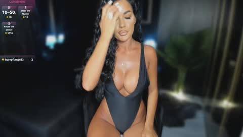 Andreea online show from September 2025 08:42:02 PM