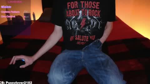 pussylover2182 online show from November 2025 05:29:02 AM