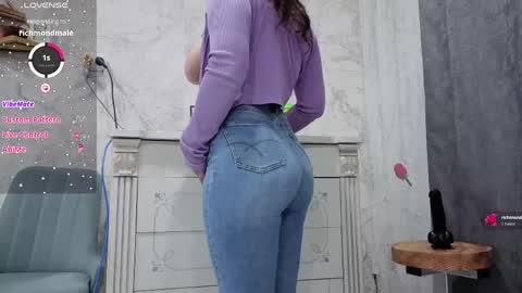 Snapshot of pussysweet9 chatting on May 2026 01:50:01 PM Love online show from May 2026 01:50:01 PM
