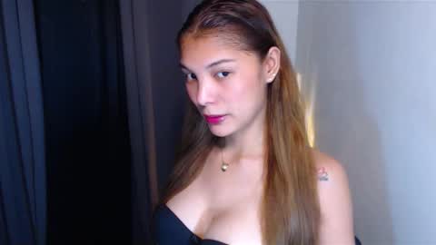 Snapshot of pussywetandwild chatting on September 2025 07:25:01 PM LHARA online show from September 2025 07:25:01 PM