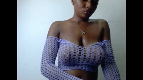 pussyxwetx online show from December 2025 05:06:02 PM