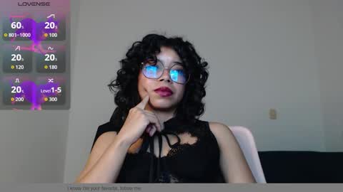 Snapshot of putakusan chatting on October 2025 05:10:01 AM Izumi online show from October 2025 05:10:01 AM