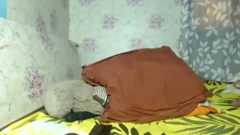 queen sexy online show from September 2025 05:33:01 AM