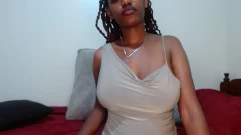 queen74890 online show from September 2025 04:06:01 AM