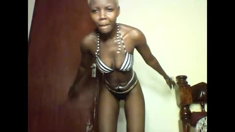 queen_abito online show from January 2025 08:28:01 AM