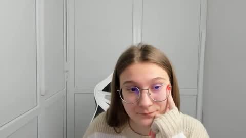 Amelie online show from March 2026 08:30:01 AM