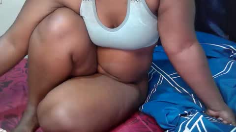 queen_arriana online show from March 2026 07:53:02 PM