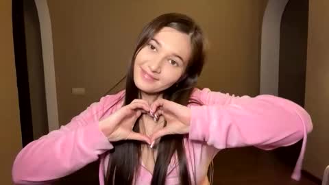 Viktoria online show from March 2026 06:13:01 PM