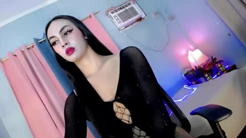 Snapshot of queen_danaya chatting on July 2026 07:12:01 AM queen_danaya online show from July 2026 07:12:01 AM