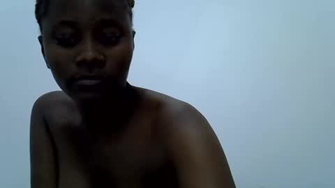 queen_diveer online show from September 2025 07:38:01 PM