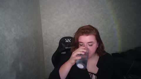 Snapshot of queen_durha chatting on July 2026 08:01:01 AM queen_durha online show from July 2026 08:01:01 AM