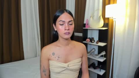 Queen Dyosa online show from November 2025 04:18:02 PM