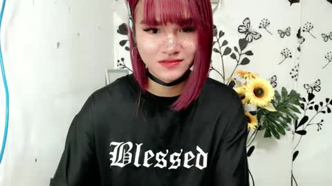 Snapshot of queen_elicktra chatting on December 2024 08:54:02 PM JOY online show from December 2024 08:54:02 PM