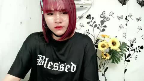 Snapshot of queen_elicktra chatting on December 2024 10:27:01 AM JOY online show from December 2024 10:27:01 AM